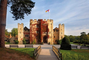 Гостиница Hever Castle Luxury Bed and Breakfast  Эденбриддж